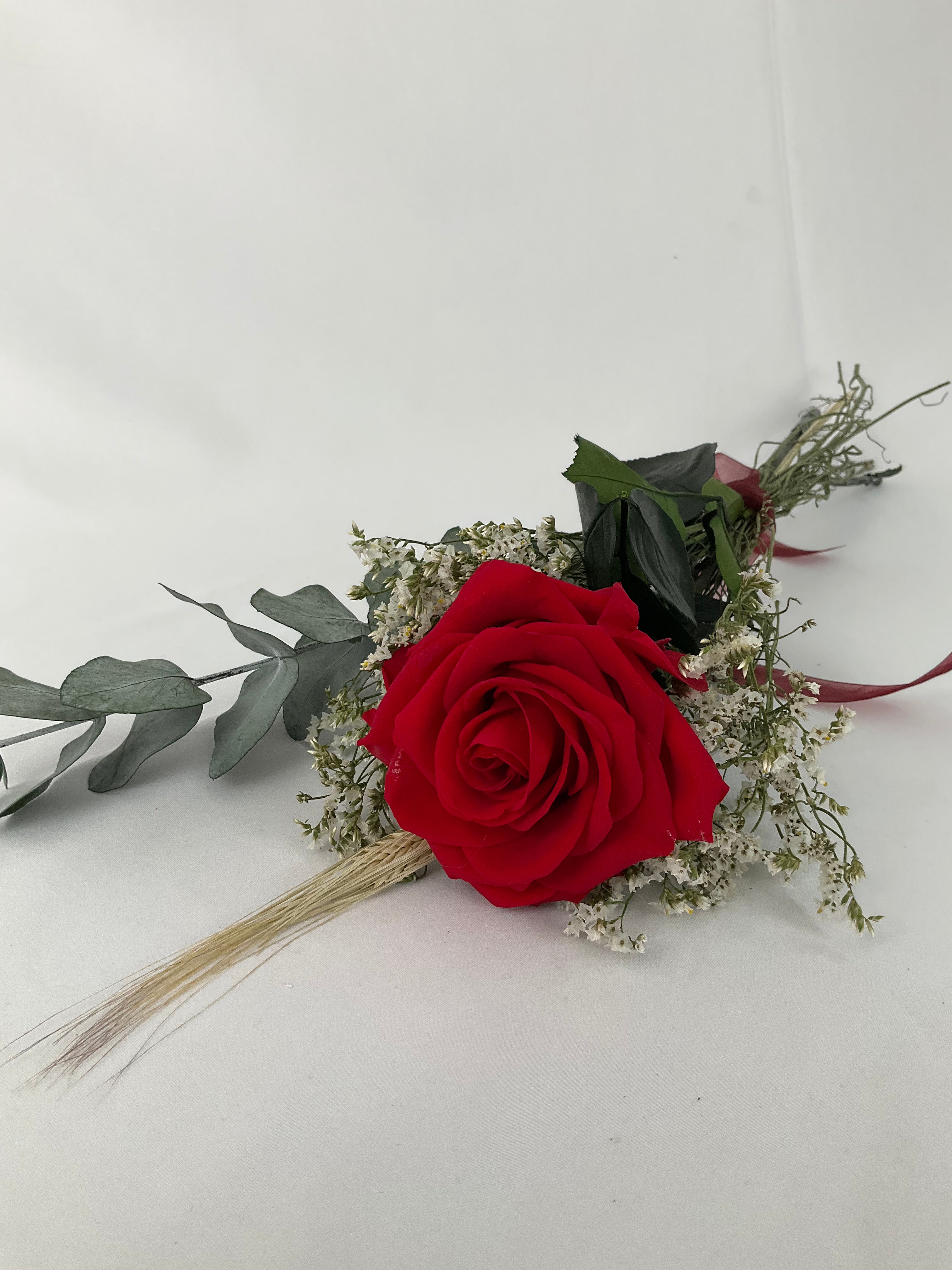 Rosa eterna roja