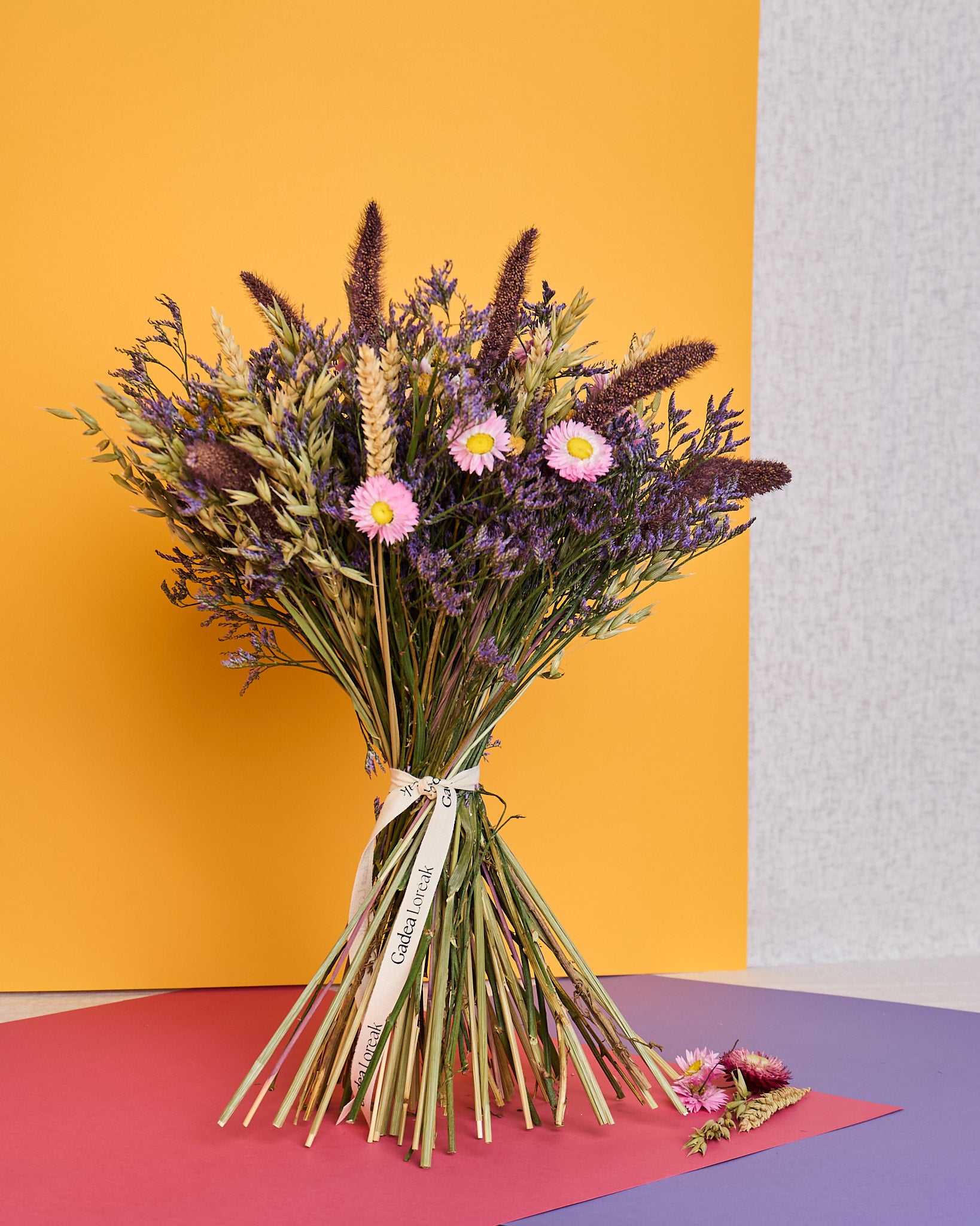 Ramos de flores secas Bilbao
Flores preservadas para bodas Bilbao