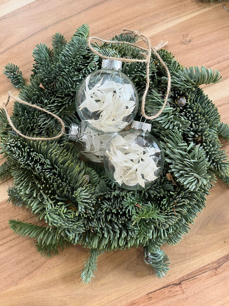 Pack 4 boules de Noël avec fleurs